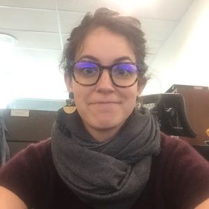 Meet your Posher, Emily